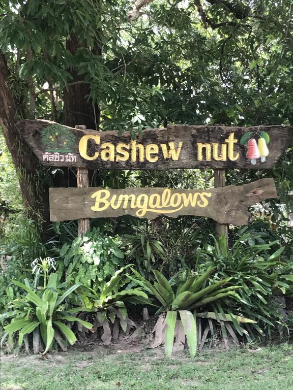Cashew Nut Bungalows Hotell Ao Nang Exteriör bild